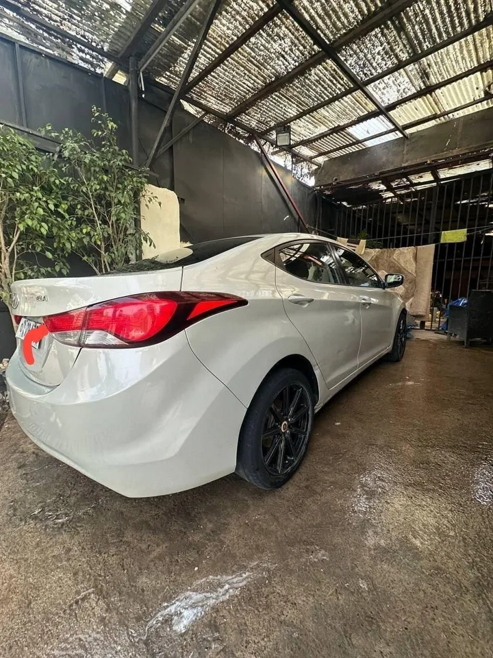 Hyundai Elantra 2013 Automatic – photo 4