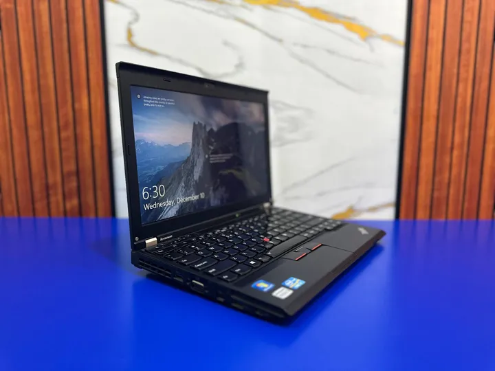 Lenovo ThinkPad Core i7 Laptop – photo 5