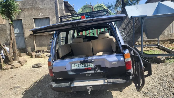 Toyota Land Cruiser Cobra 1991 – photo 4