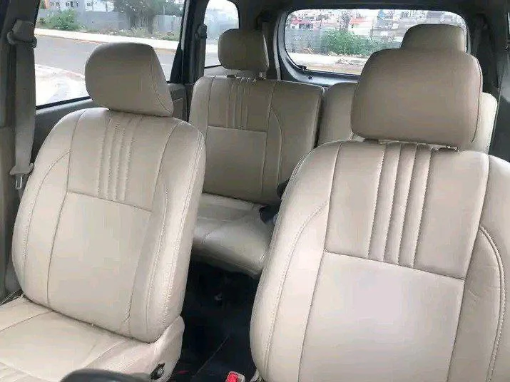 Toyota Avanza 2012 Automatic – photo 6