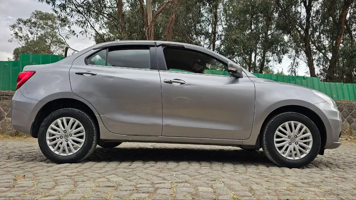 Suzuki Dzire 2022 Automatic – photo 6