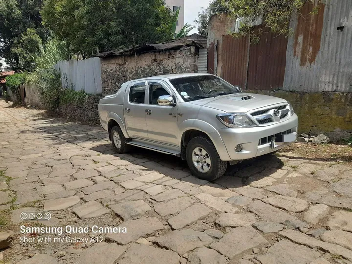 Toyota Hilux D4D Double Cab 2010 – photo 3