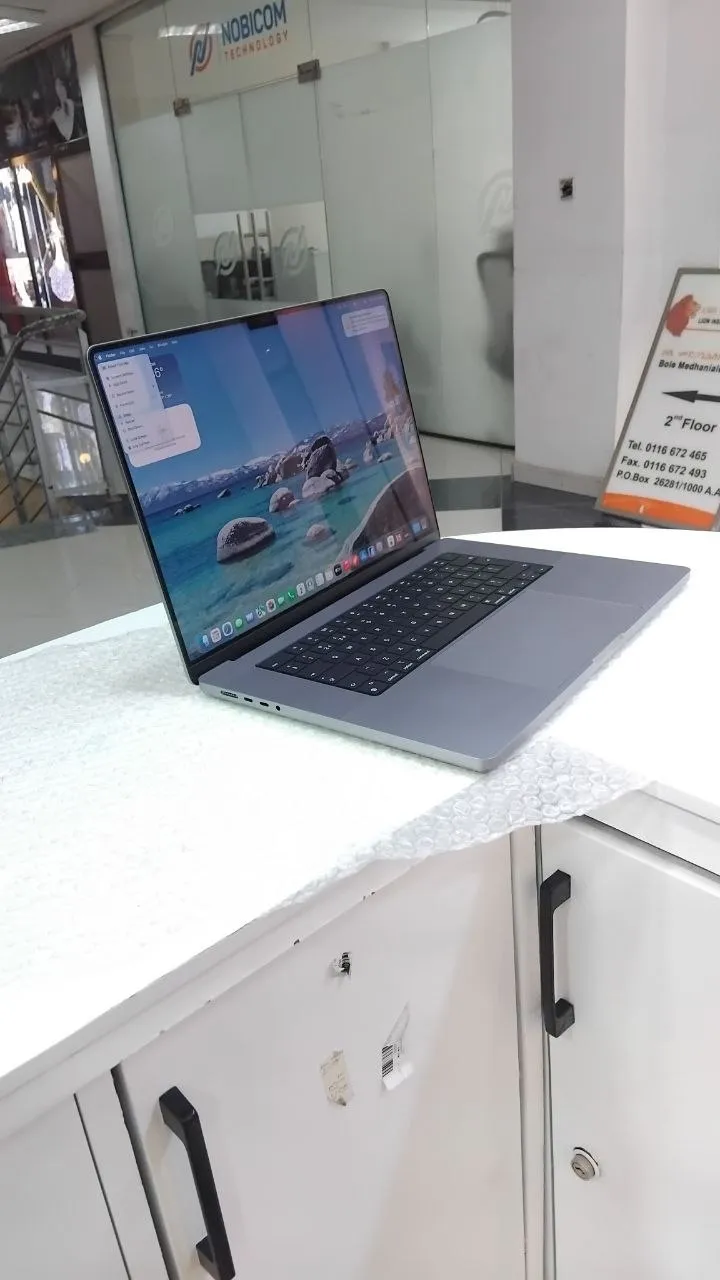Apple MacBook Pro 16-inch M1 Pro – photo 3