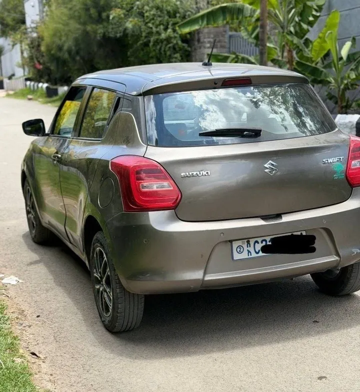 Suzuki Swift 2022 Automatic 1.2L – photo 6