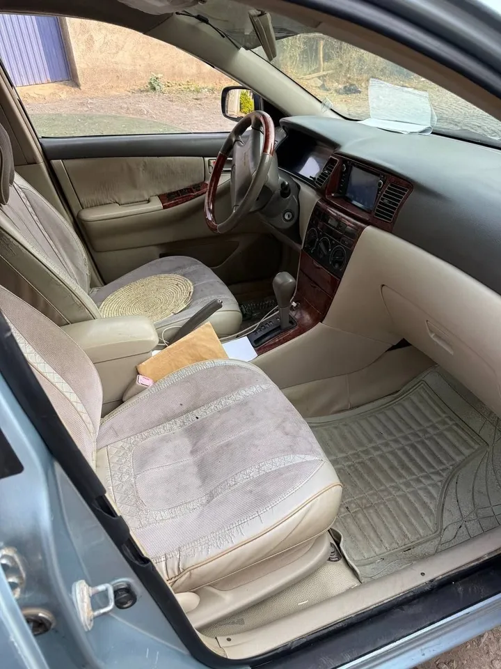 Toyota Corolla 2006 Automatic – photo 3
