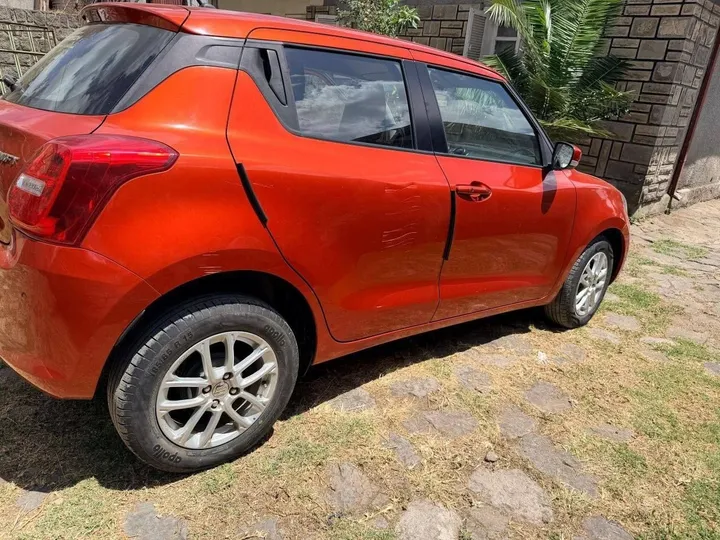 Suzuki Swift 2020 Automatic – photo 3