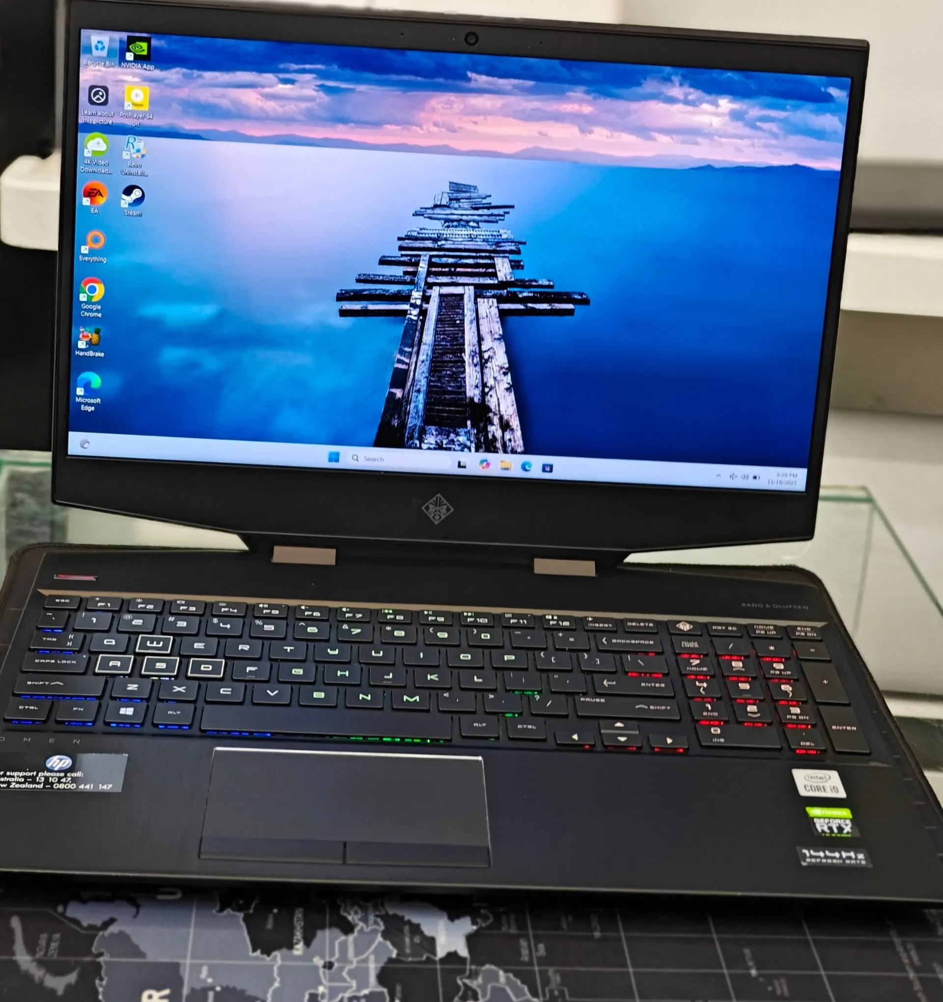 HP Omen 15 i7 RTX 2070 Laptop – photo 3