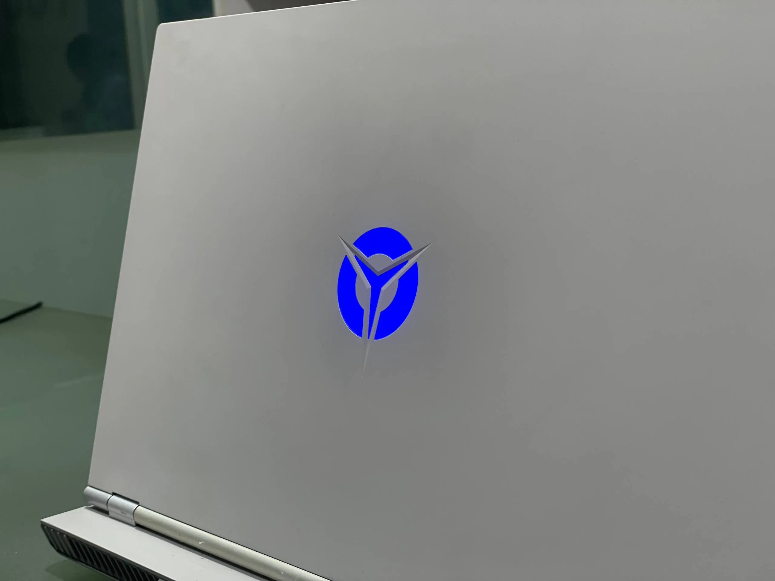 Lenovo Legion R7000 Gaming Laptop – photo 4