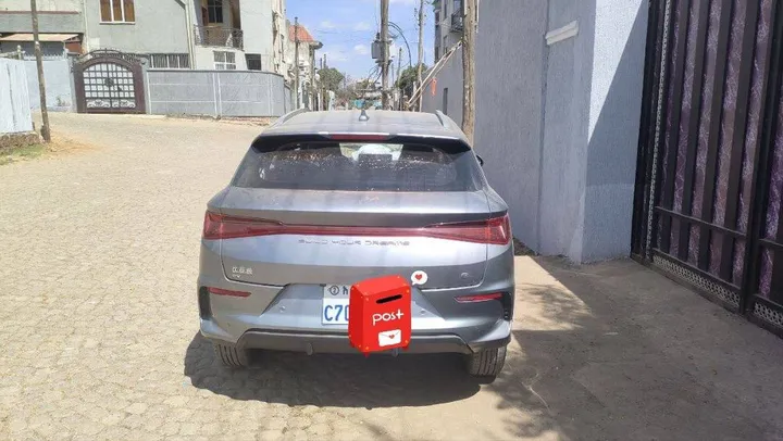 BYD e2 2024 Flying Hatchback – photo 5
