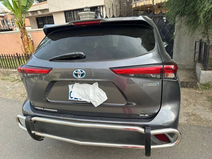 Toyota Highlander XLE 2021 – photo 4
