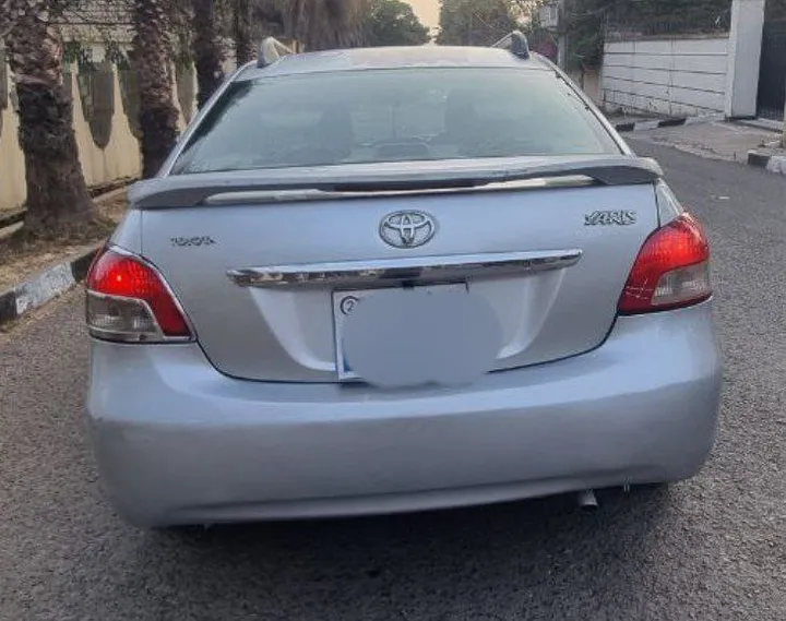 Toyota Yaris Belta 2010 Automatic – photo 7