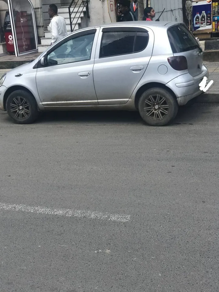 Toyota Vitz 2003 Automatic – photo 5