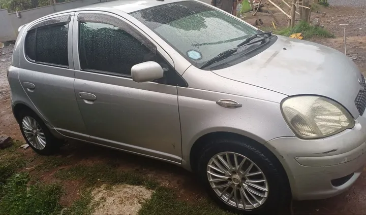 Toyota Vitz 2002 1.0L Automatic – photo 4