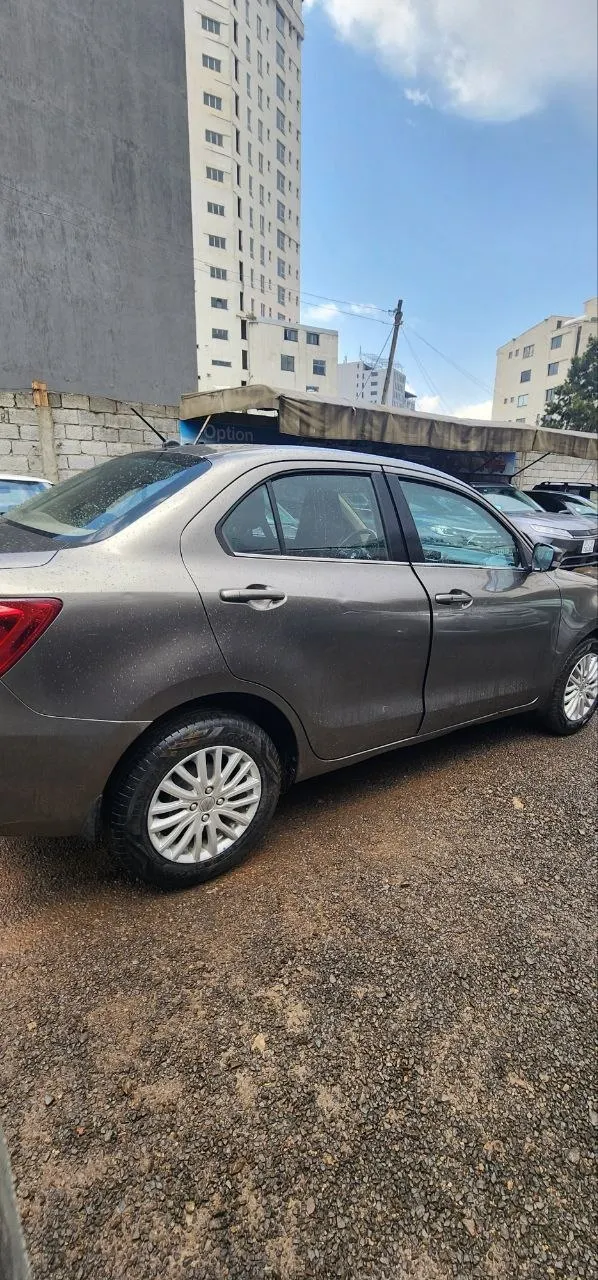 Suzuki Dzire 2022 Automatic – photo 3