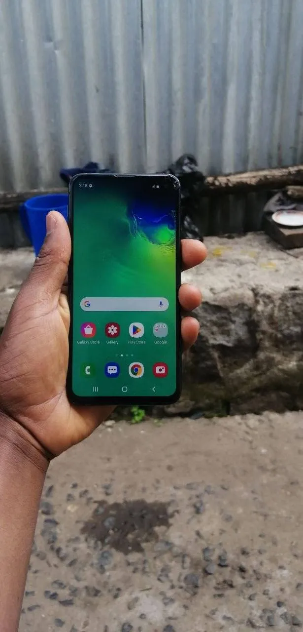 Samsung Galaxy S10e 128GB – photo 5