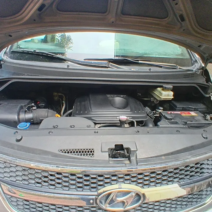 Hyundai Starex 2016 2.5L Diesel – photo 4