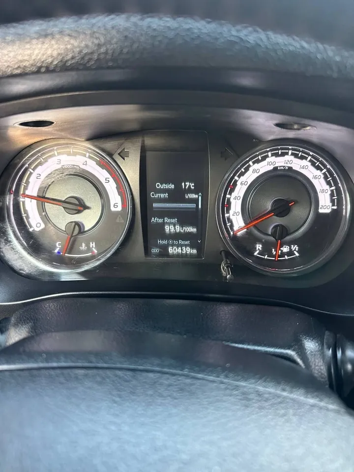 Toyota Hilux Revo Extra-Cab 2020 – photo 9