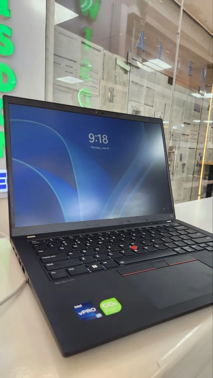Lenovo ThinkPad T14s Gen 4 – photo 3
