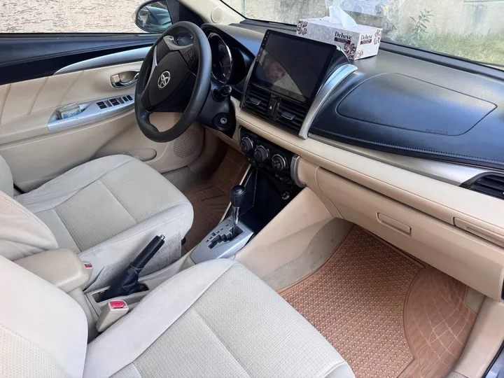 Toyota Yaris Sedan 2014 Automatic – photo 5