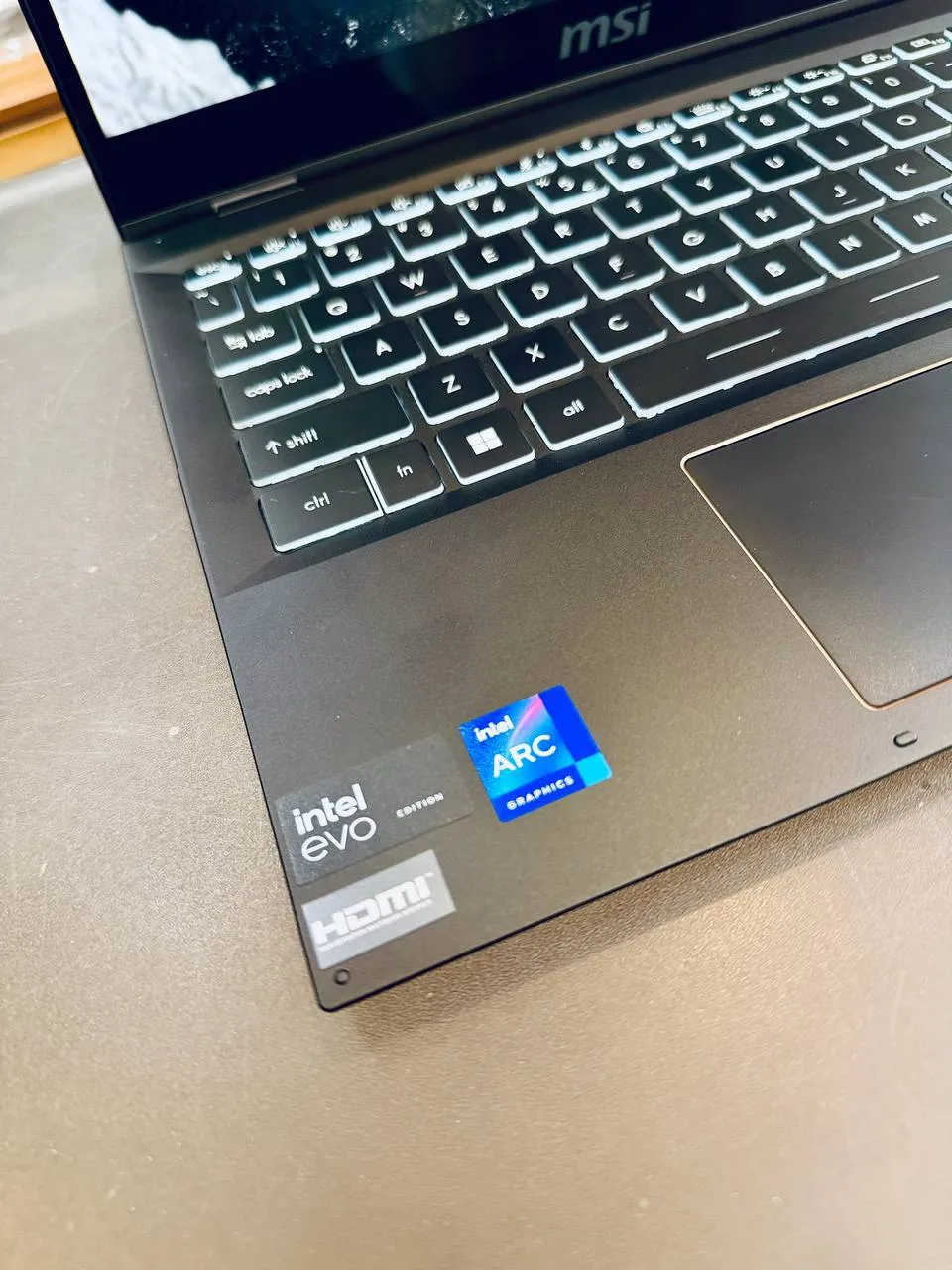 MSI Summit E13 AI Evo Ultra 7 – photo 3