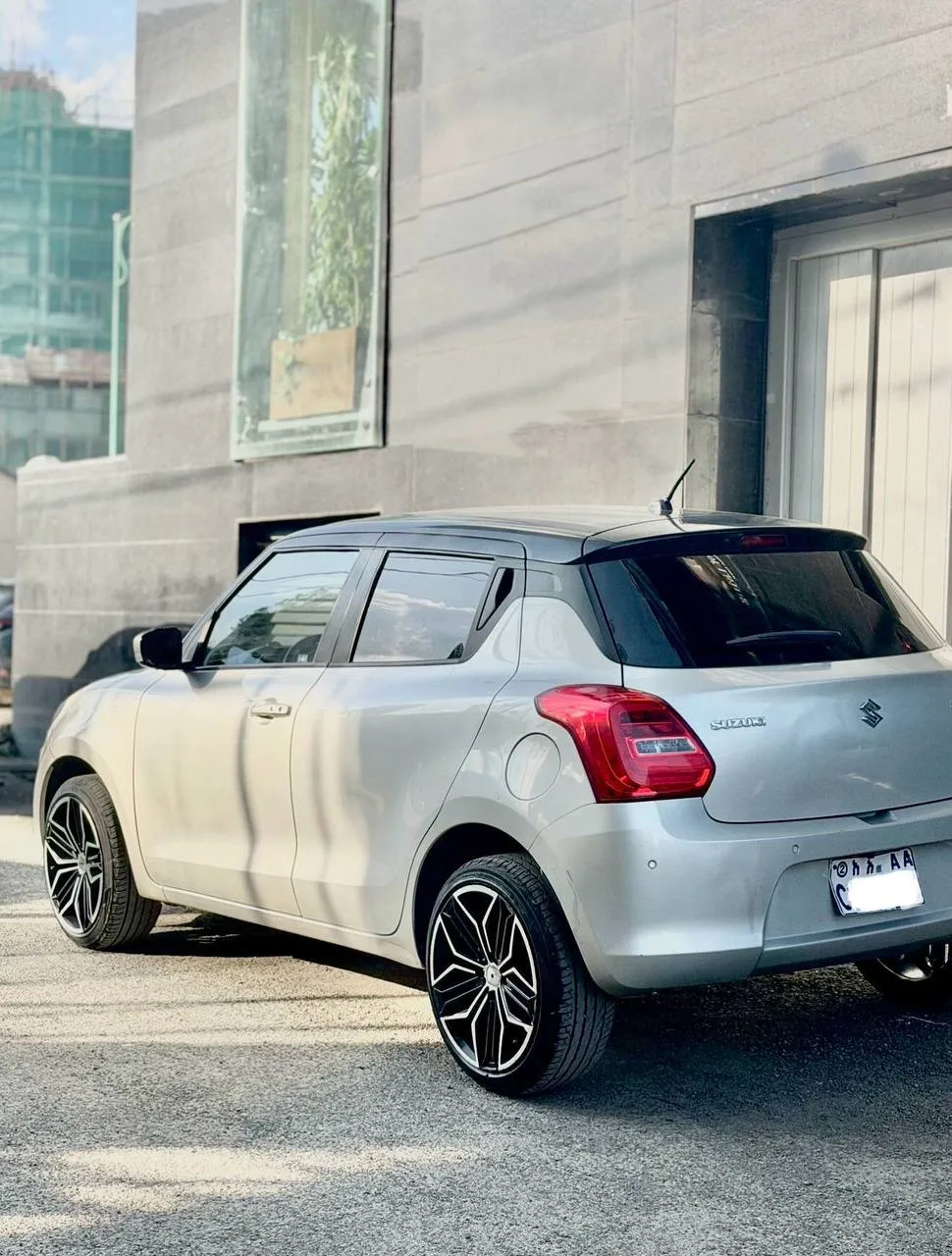 Suzuki Swift 2022 Code 2 – photo 4