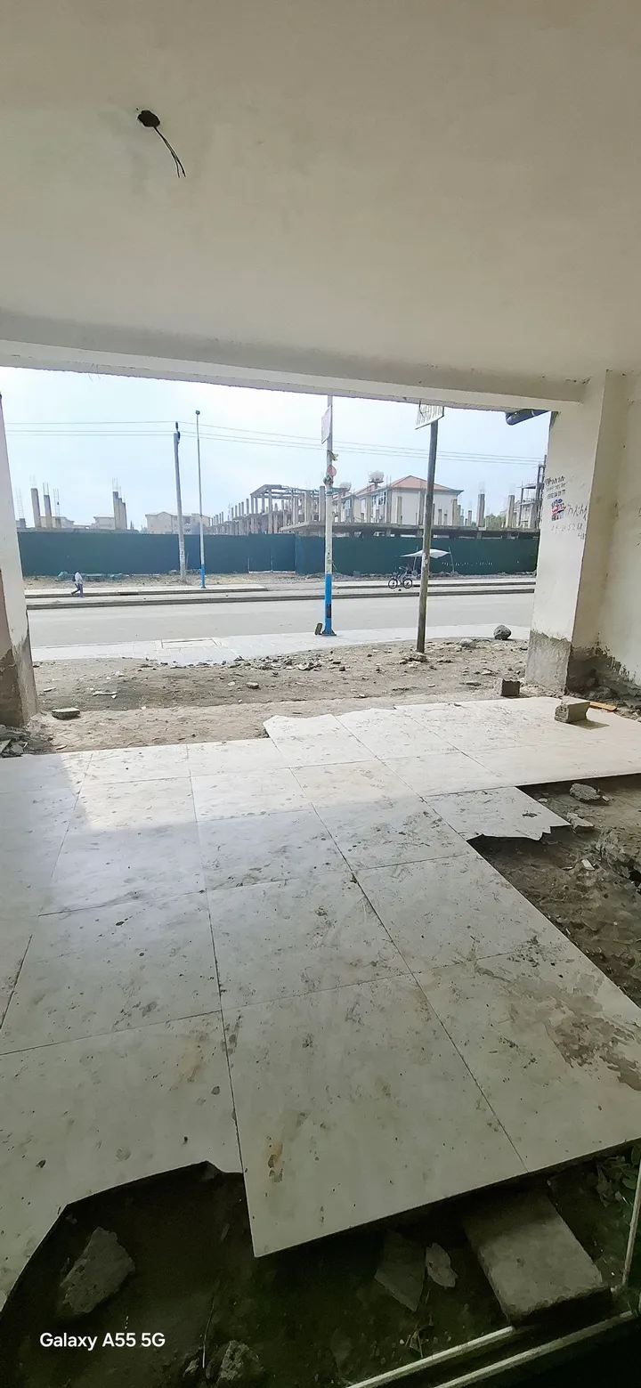 40/60 Shop for Sale Ayat – photo 9