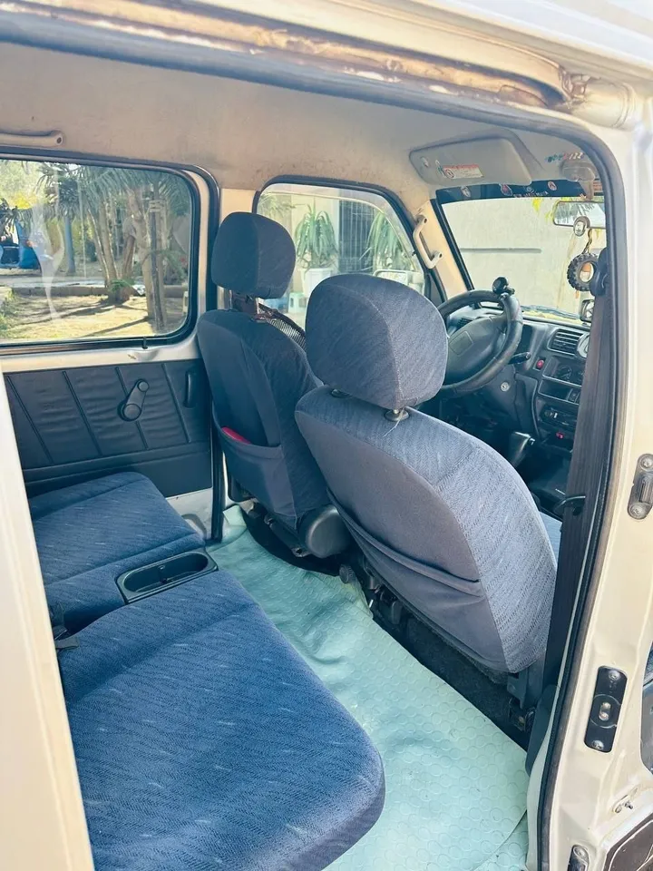 Suzuki Every 2005 Automatic Van – photo 4