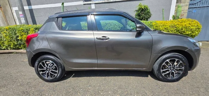 Suzuki Swift 2021 Full Option Automatic – photo 6