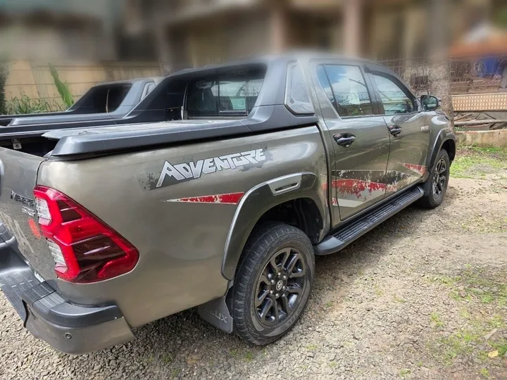Toyota Hilux Double Cab 2022 – photo 8
