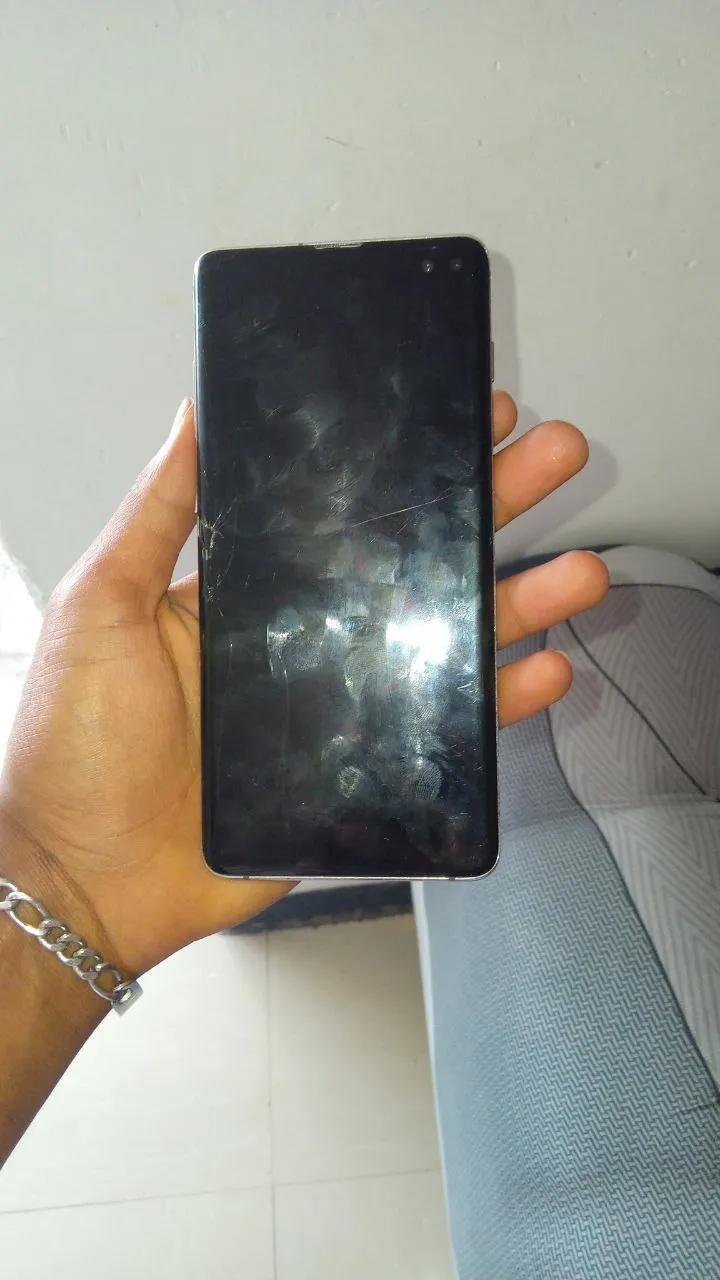 Samsung Galaxy S10 Plus 128GB – photo 3