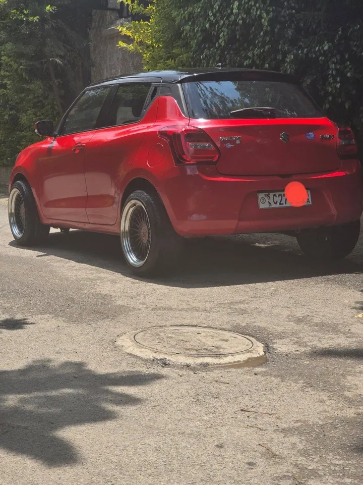Suzuki Swift 2022 Automatic – photo 6