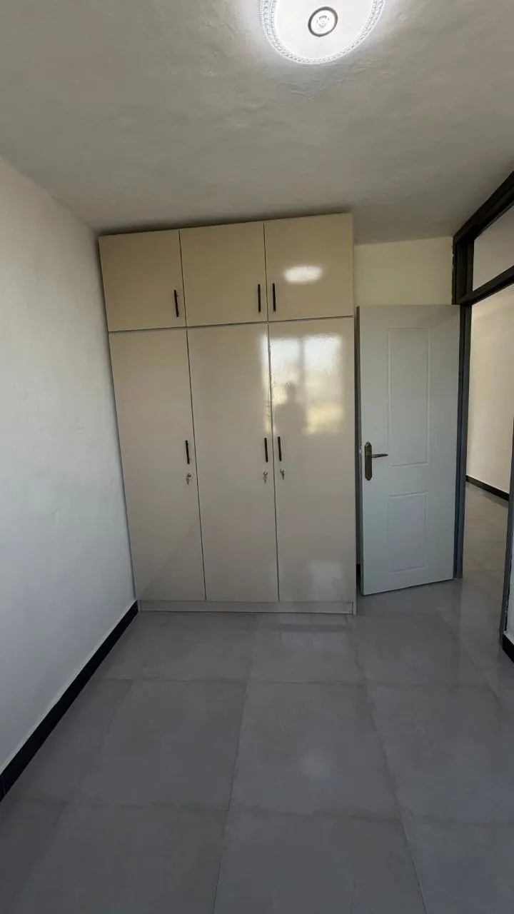 1-Bedroom Summit Condominium for Sale – photo 6