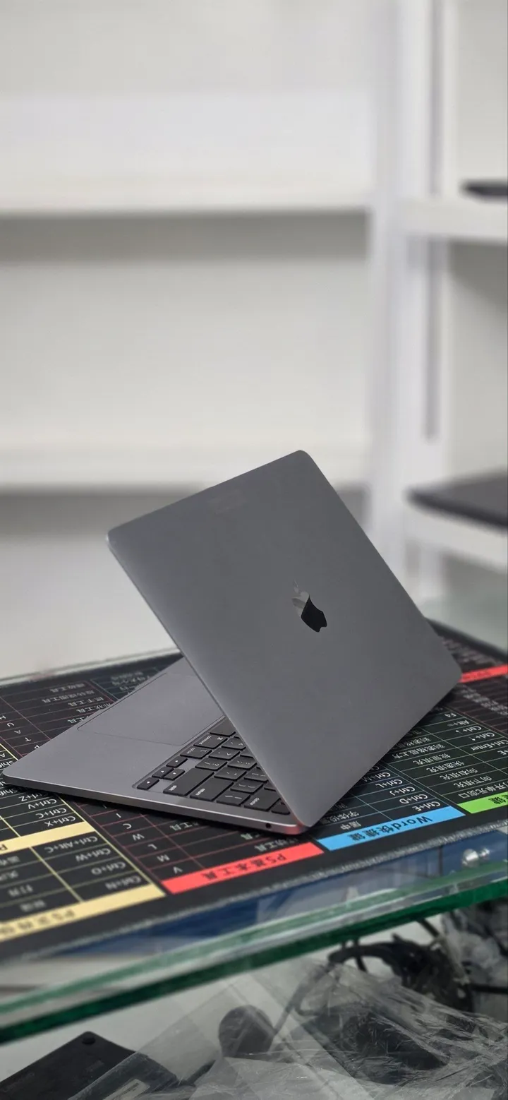 Apple M1 Pro 14 inch 2021 – photo 4