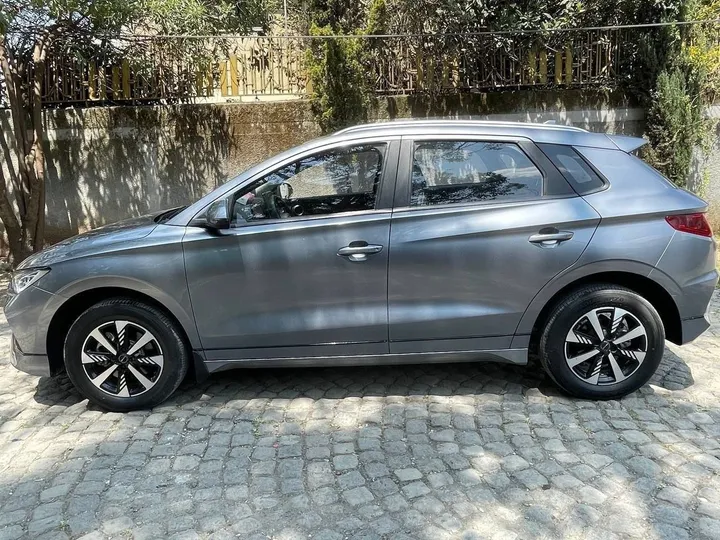 BYD e2 2024 Electric – photo 6