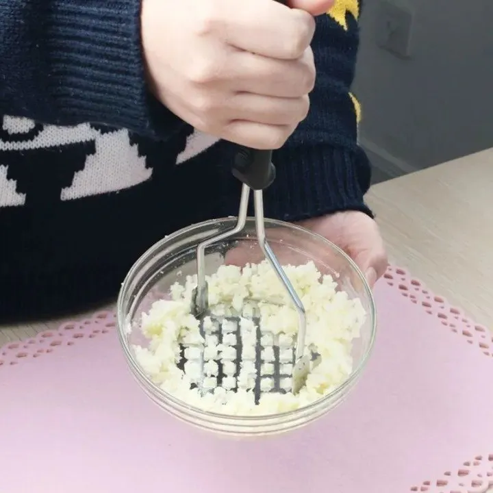 Stainless Steel Potato Masher – photo 3