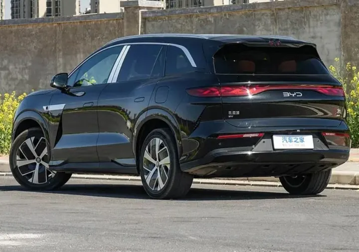 2025 BYD Tang L Exclusive SUV – photo 8