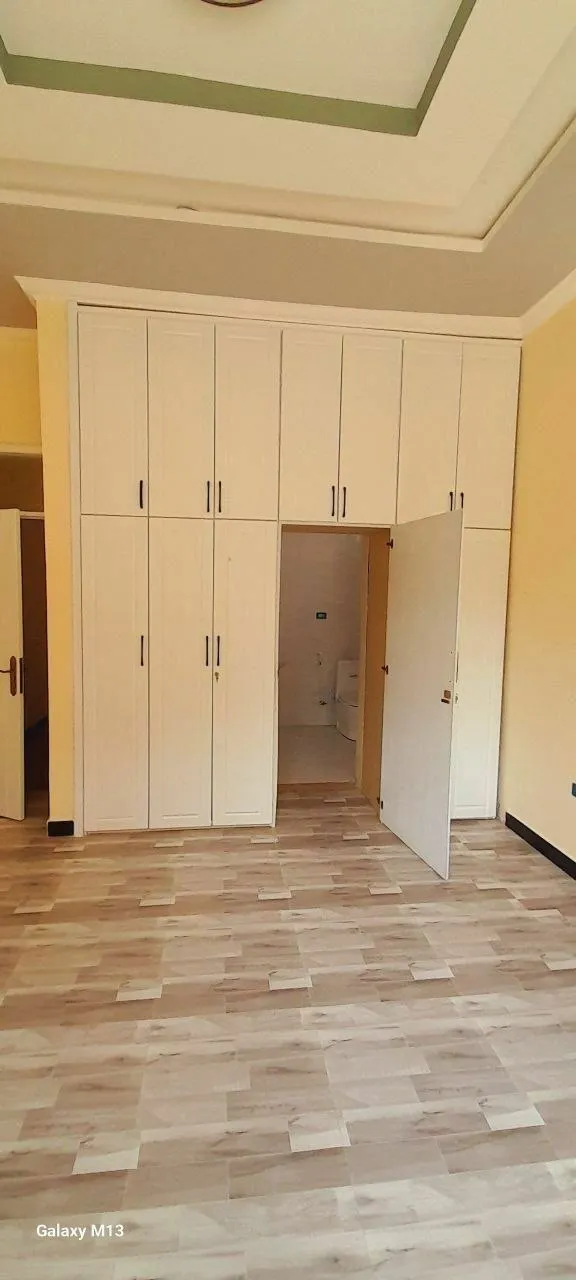 200 sqm Villa for Sale in Ayat – photo 4