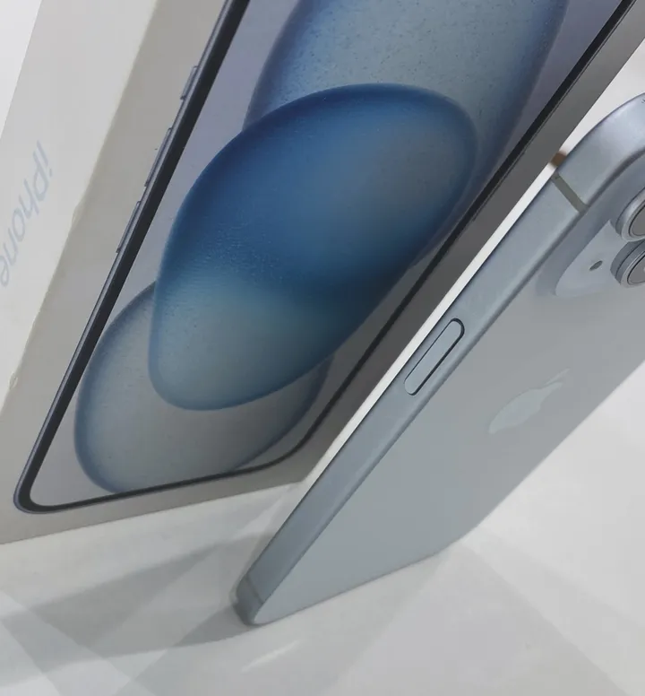 Apple iPhone 15 – photo 4