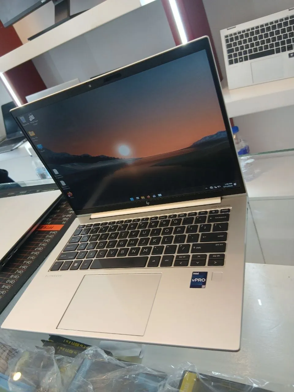 HP EliteBook 840 G9 i7 Laptop – photo 3