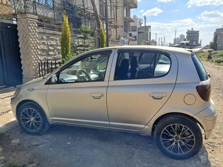 Toyota Vitz 2002 VTZ – photo 8