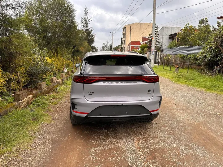2025 BYD Tang DM-I Flagship Edition – photo 4