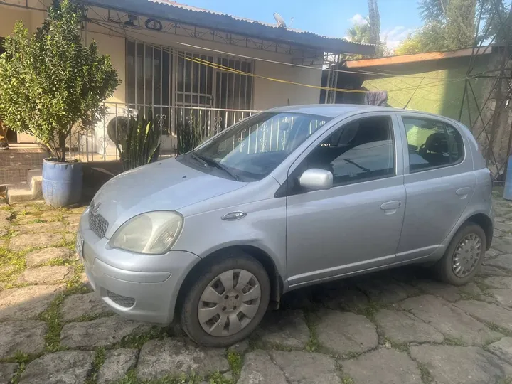 Toyota Vitz Yaris 2005 Manual – photo 3