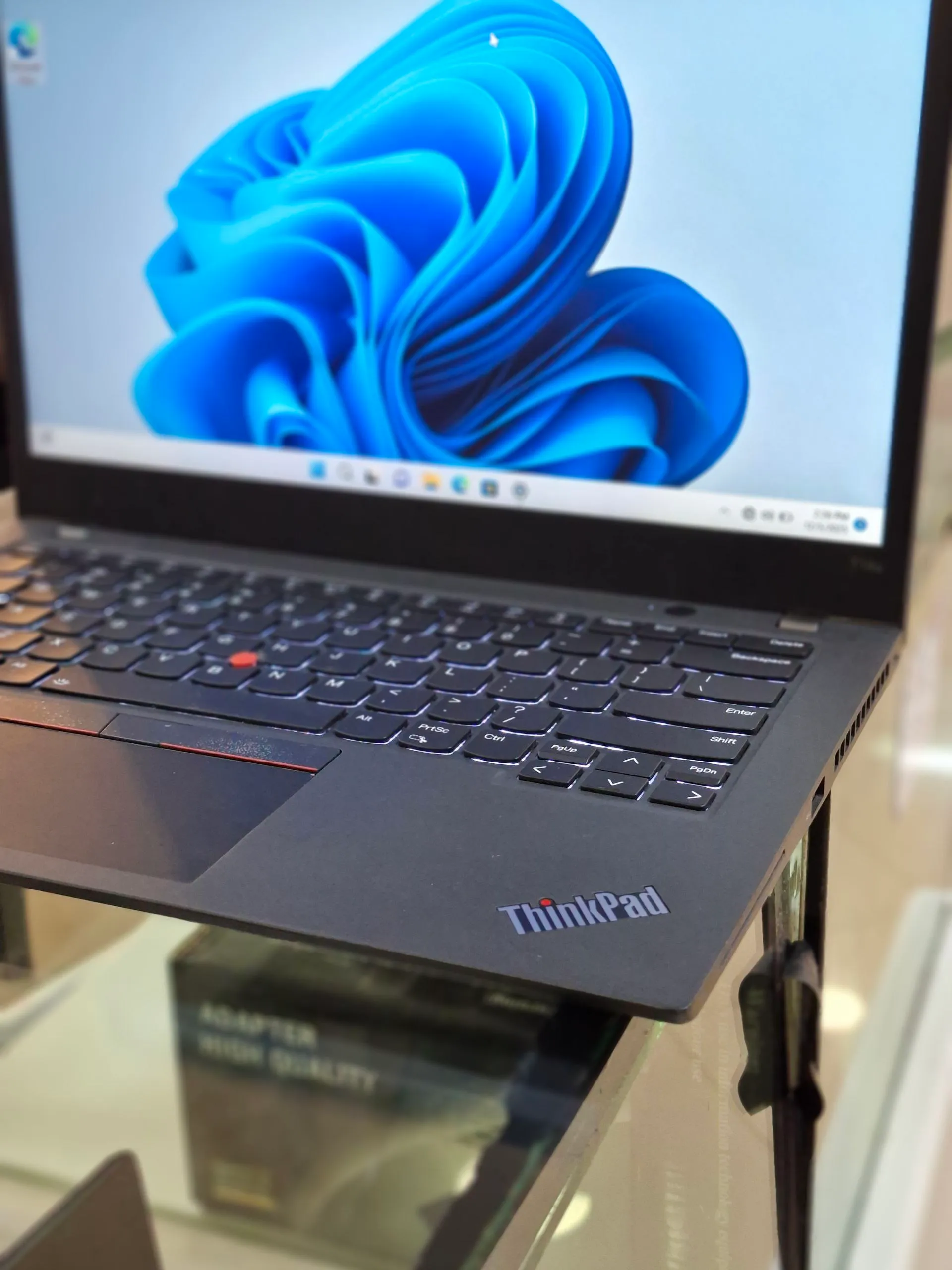 Lenovo ThinkPad T14s i7 Touchscreen – photo 5