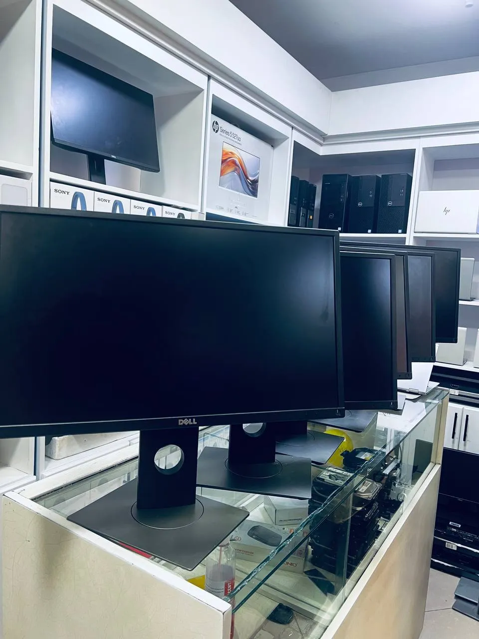 Dell P2317H 23 Inch Monitor – photo 3