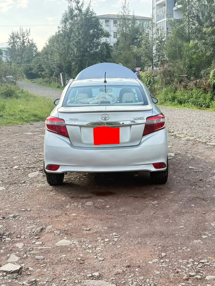 Toyota Yaris Sedan 2016 – photo 5