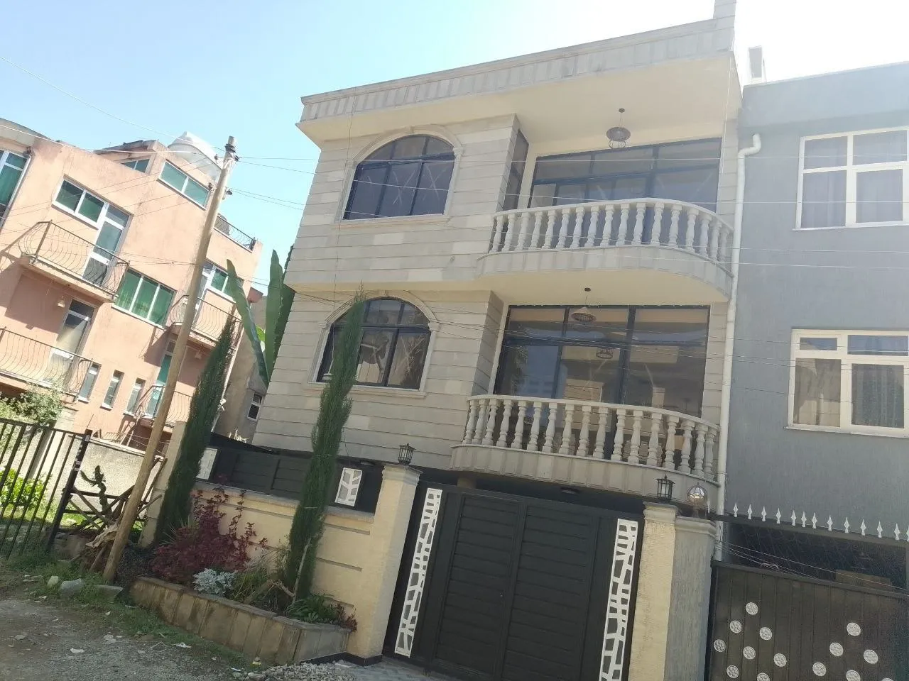 G+3 House for Sale at Summit – photo 4