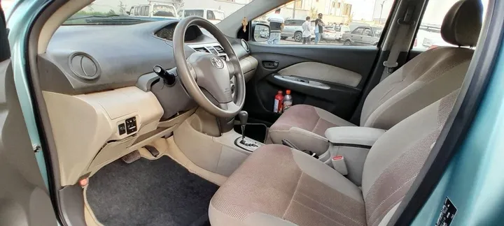 Toyota Yaris Beleta 2011 Sedan – photo 6