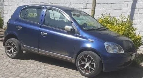 Toyota Vitz Yaris 2001 Manual – photo 3