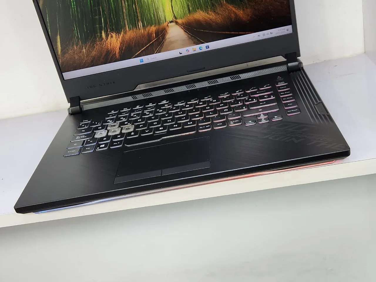 Asus ROG Strix i7 RTX 2060 Laptop – photo 8