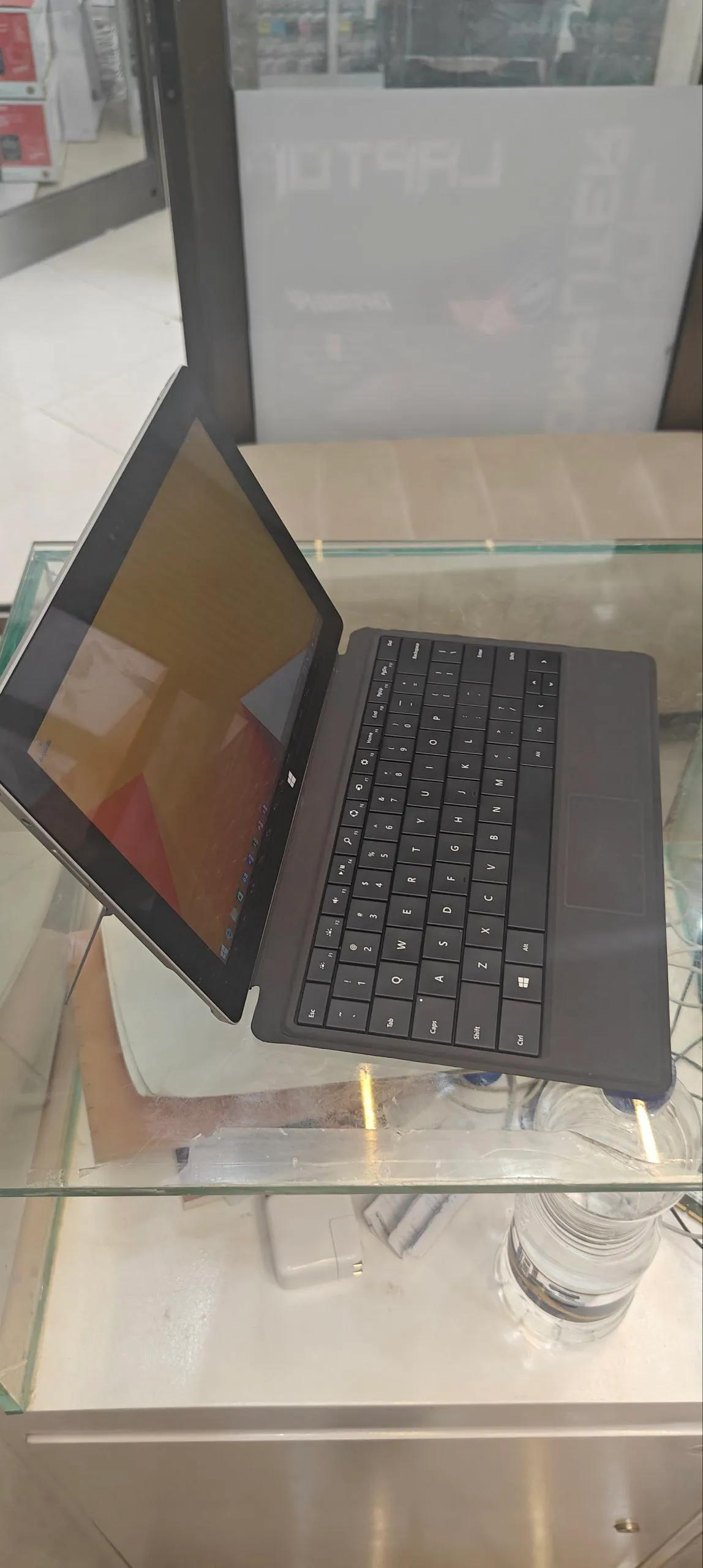Microsoft Surface Detachable Laptop 11.6 inch – photo 4